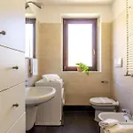 شقة Guesthost - Comfy Near San Giovanni *