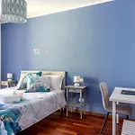 شقة Guesthost - Comfy Near San Giovanni كومو